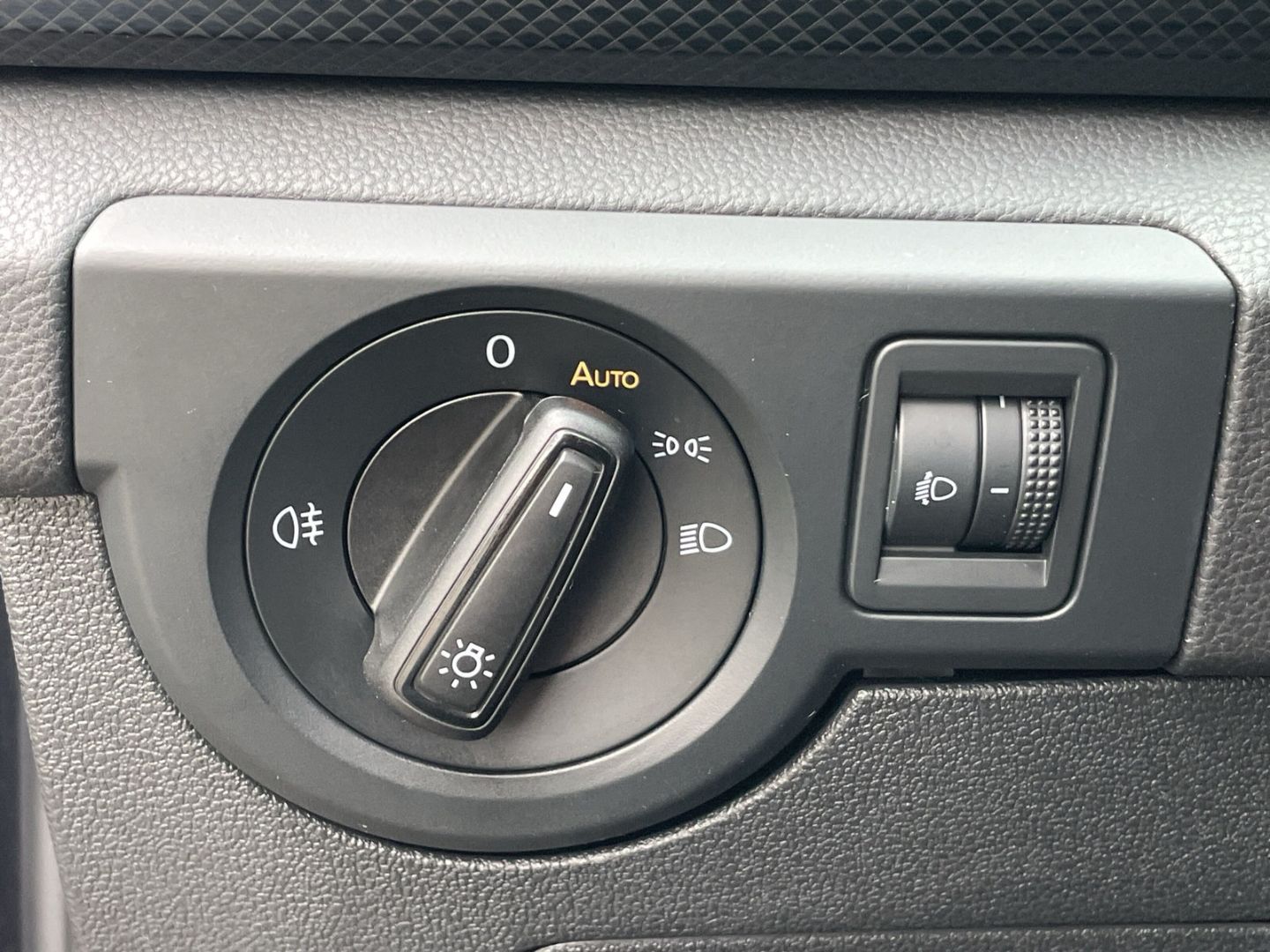 T-Cross 1.0 TSI DSG Life Kamera/Navi/App-Connect