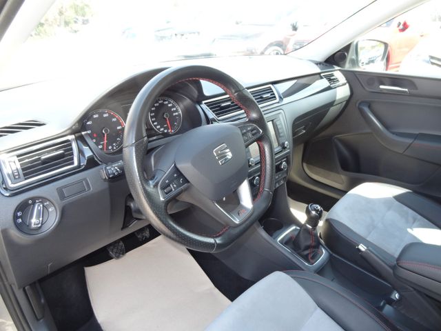 Fahrzeugabbildung Seat Toledo Style FR-Line/ 47.000km/Kamera/Navi/SitzH