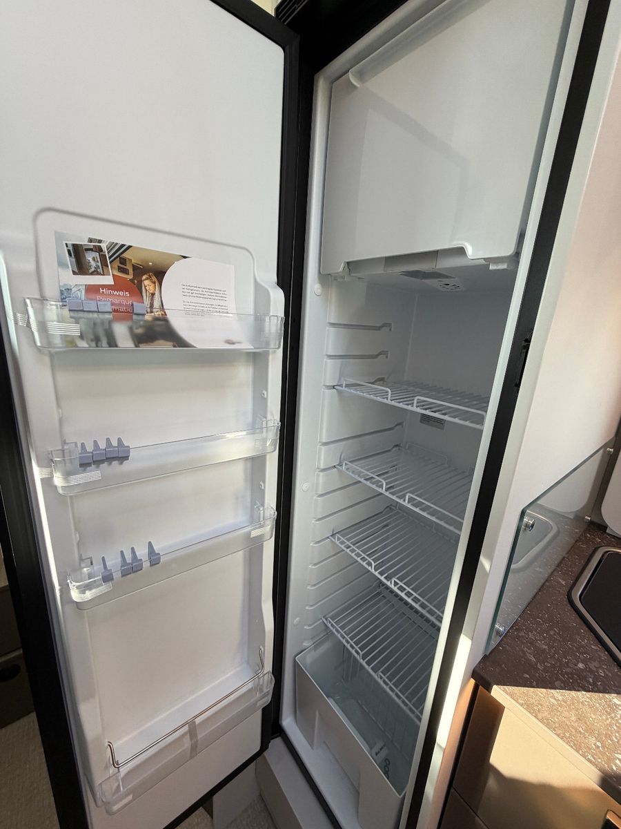 Fahrzeugabbildung Bürstner B66 TD 690