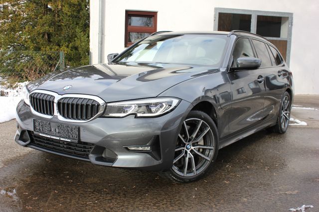 BMW 330e Touring Sport Line Pano AHK RFK HUD 1.Hand