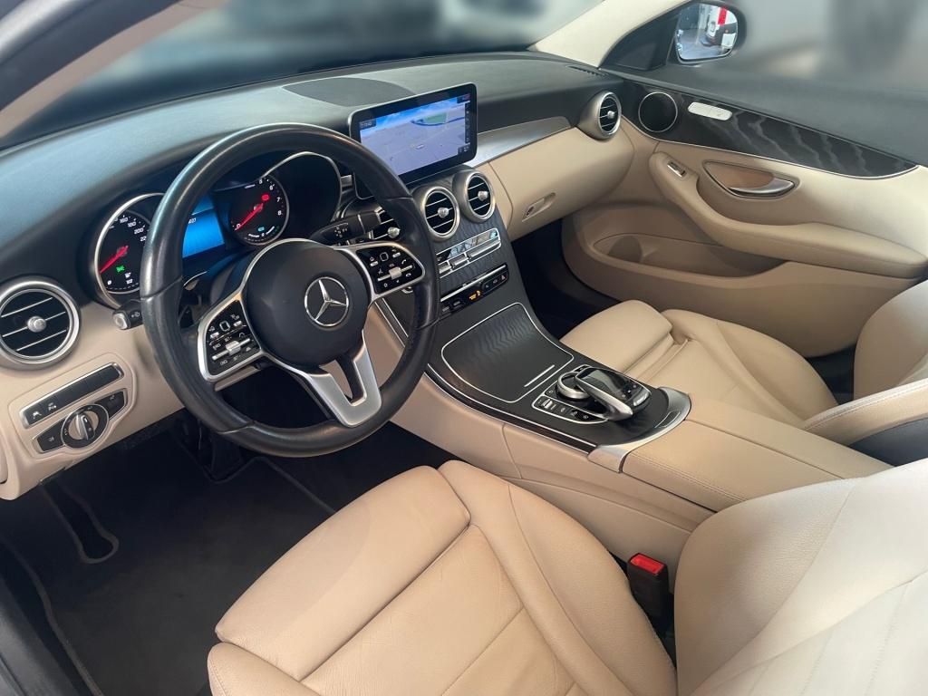 Fahrzeugabbildung Mercedes-Benz C 300 T Avantg. Night ACC Pano 360° Airmatic LED