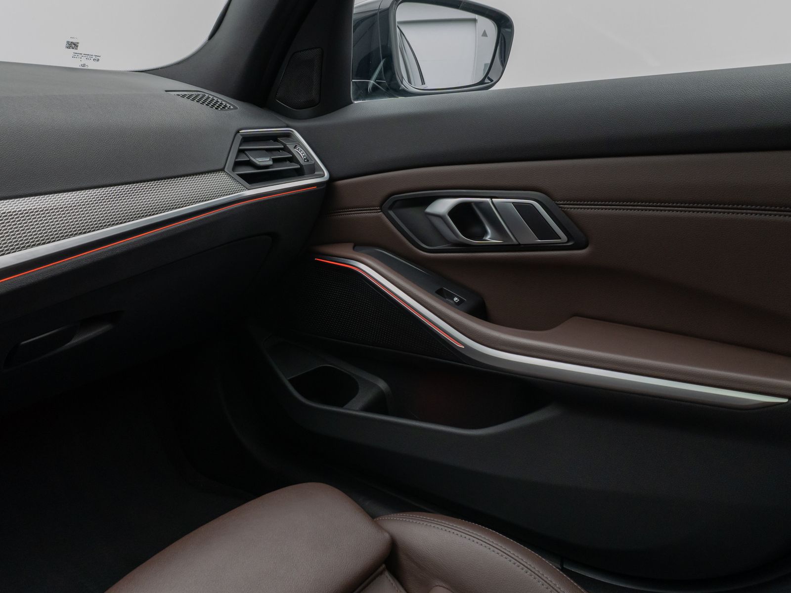 Fahrzeugabbildung BMW 320d  M Sport Panorama Kamera Laser DAB HiFi AHK