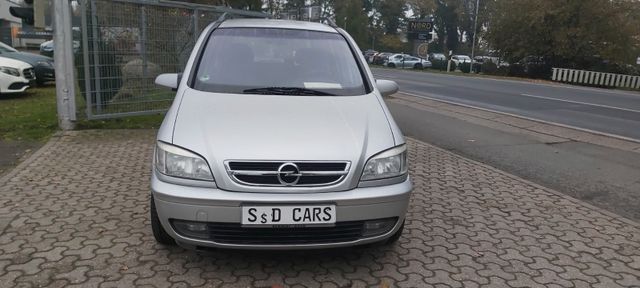 Opel Zafira A Elegance