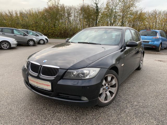 BMW 325 Baureihe 3 Touring 325i/Leder/Navi/Xenon