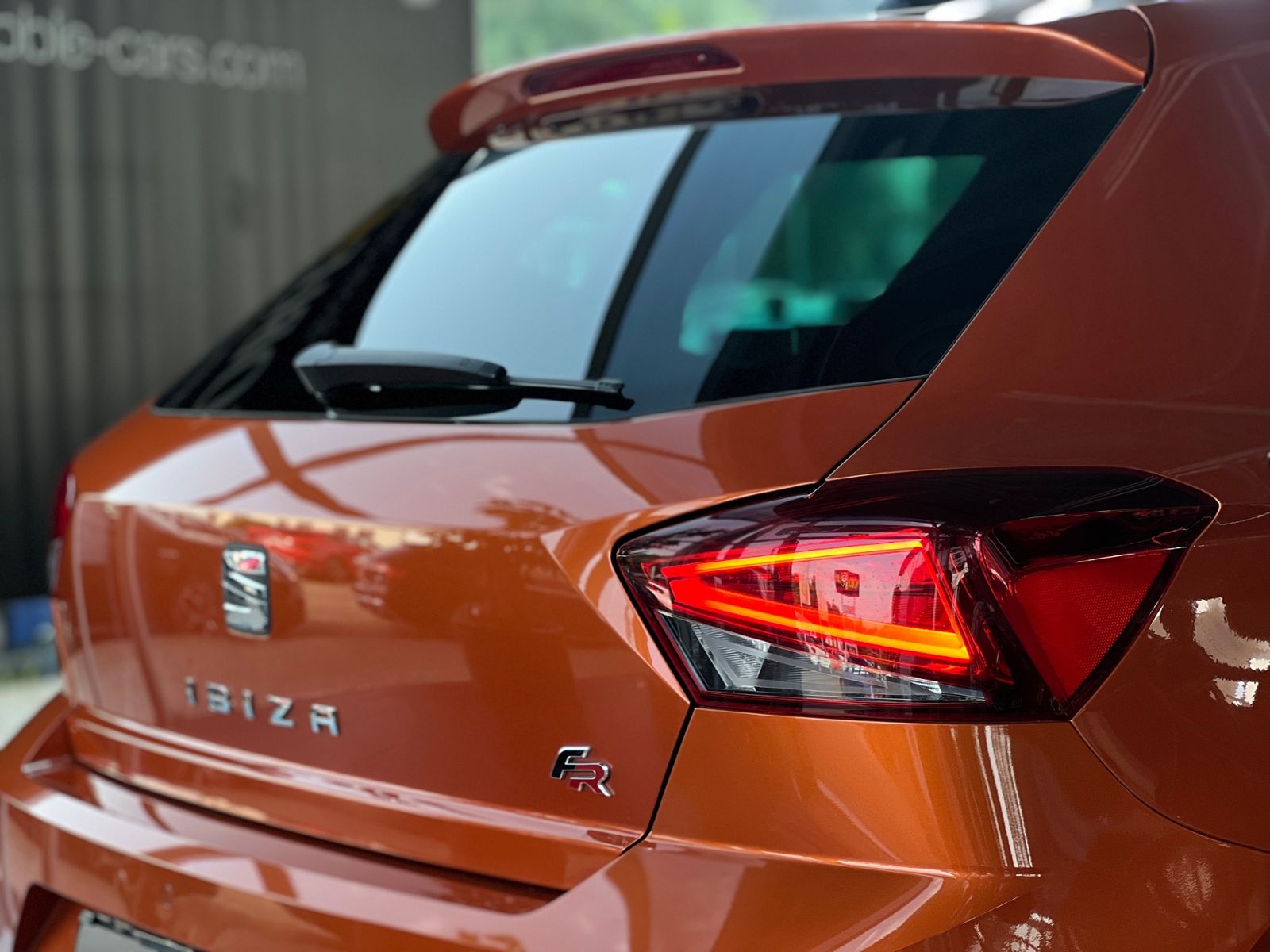 Fahrzeugabbildung SEAT IBIZA 1.0 TSI FR KLIMA LED NAVI ALU