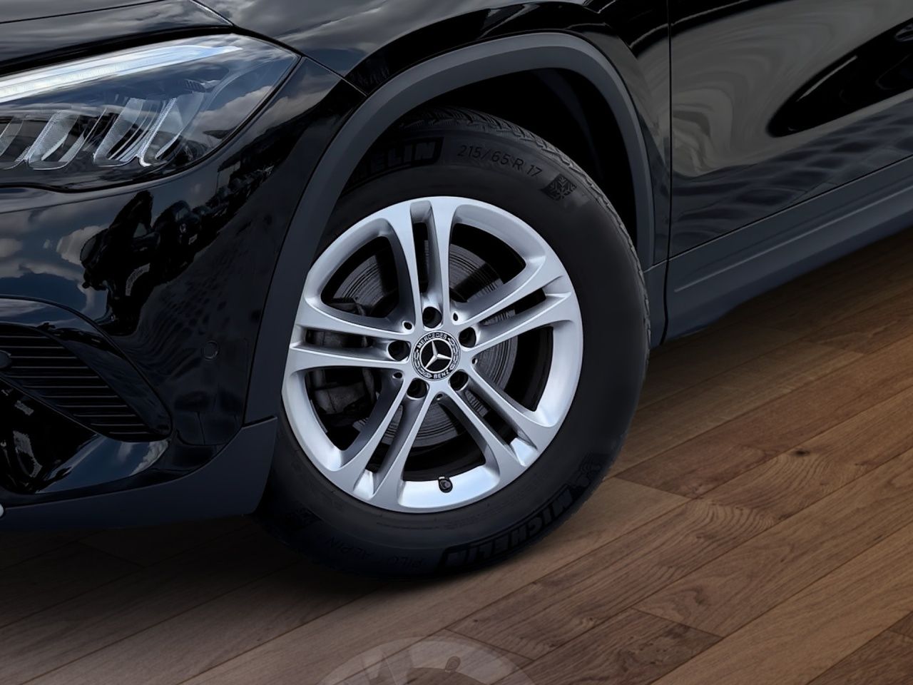 Fahrzeugabbildung Mercedes-Benz GLA 200 KAMERA+LED+EASYPACK+