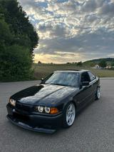 BMW E36 328I M-Paket Handschalter - BMW 328: Coupe, 328i