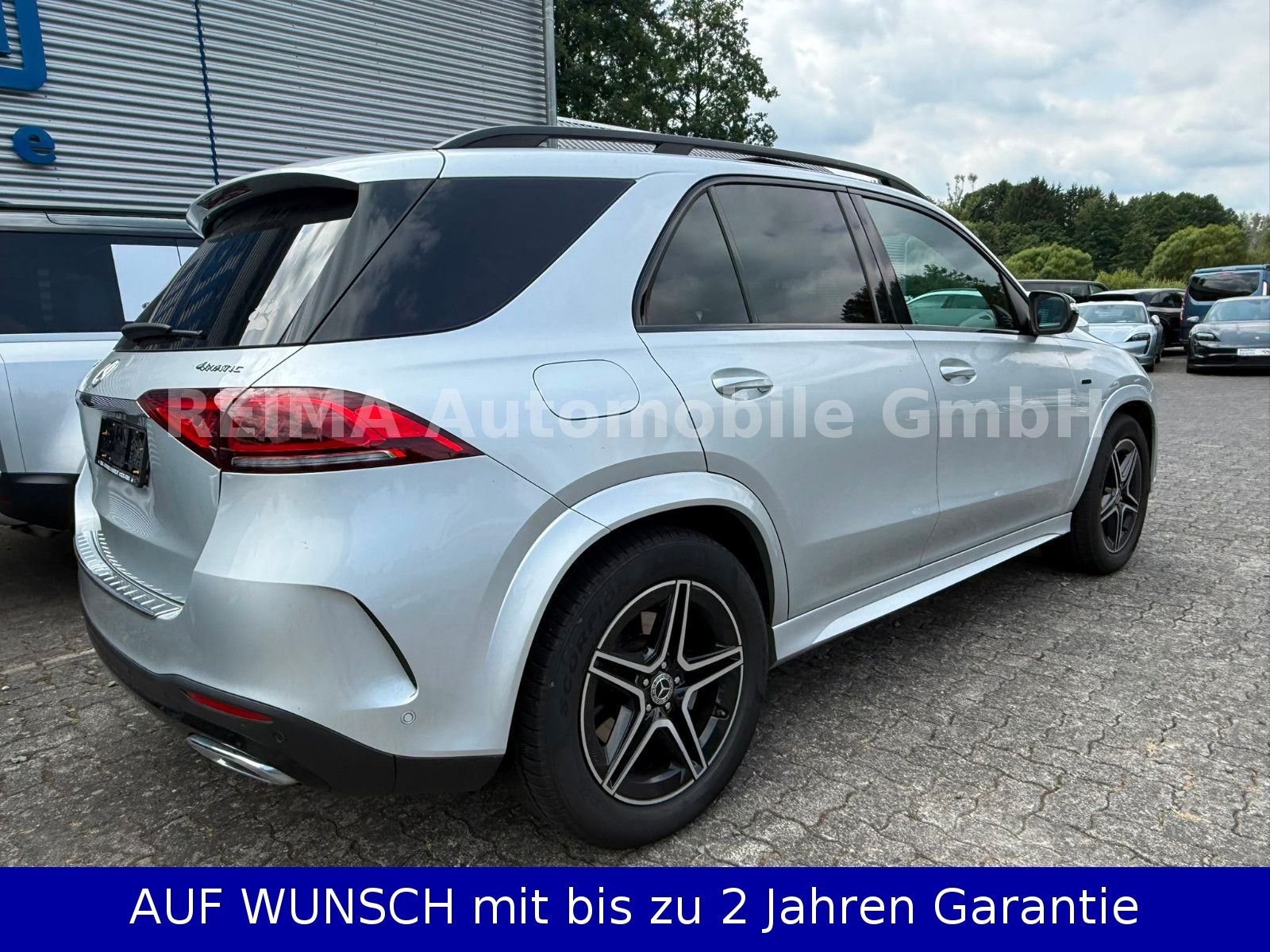 Fahrzeugabbildung Mercedes-Benz GLE 350 de 4Matic AMG Line, Pano, SOH 95,6%