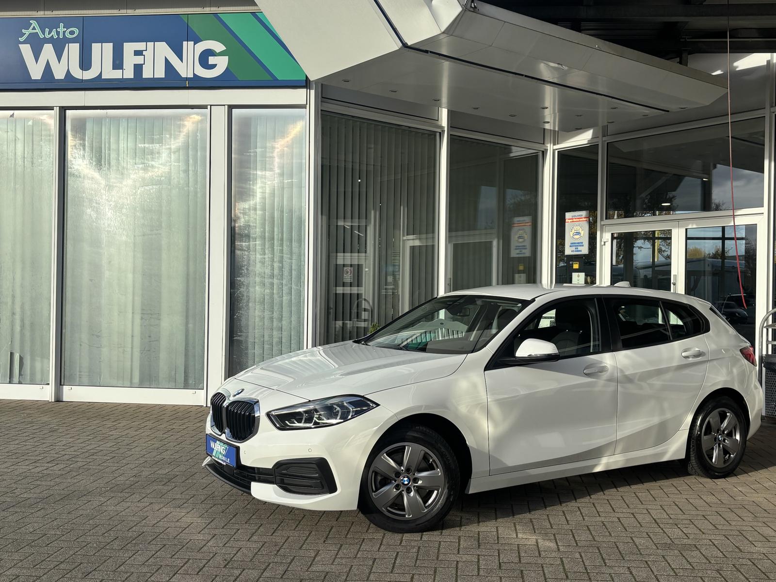 BMW 118 i Advantage Navi LED PDC Temp. + Limiter DAB