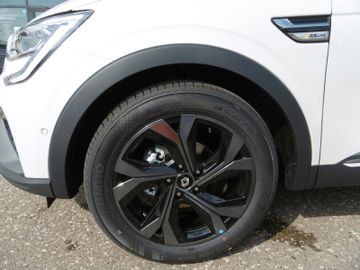 Fahrzeugabbildung Renault Arkana TCe 160 R.S. Line EDC