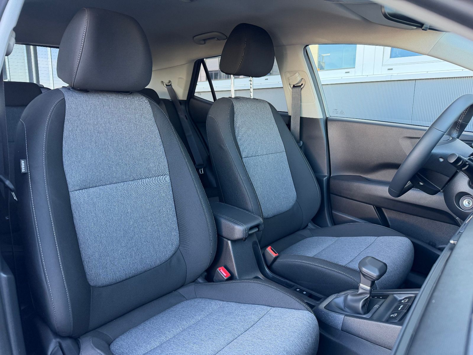 Fahrzeugabbildung Kia Stonic 1.0 T-GDI DCT Vision