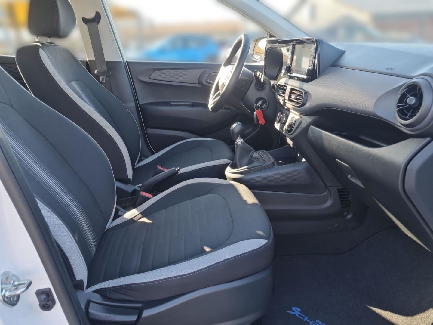 Fahrzeugabbildung Hyundai i10 Trend 1.2  ALLWETTER+KAMERA+DAB+ACAA