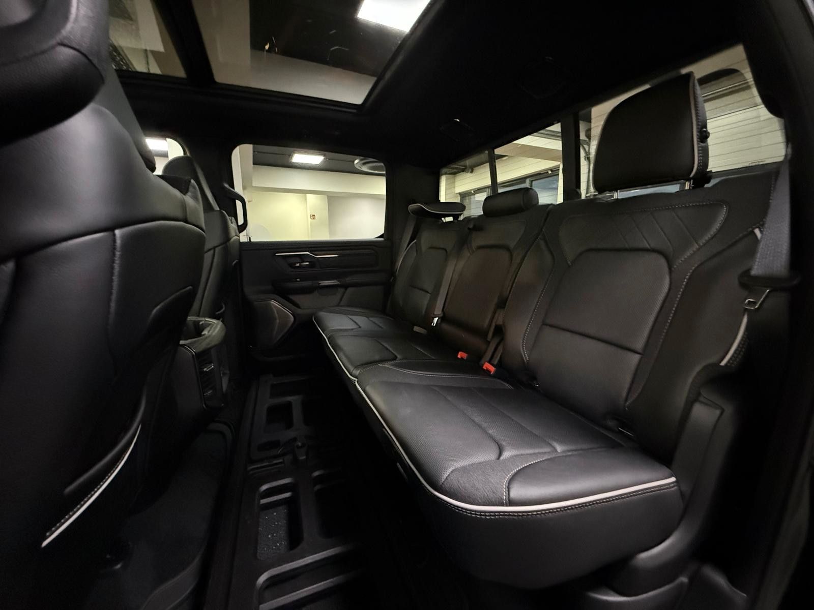 Fahrzeugabbildung Dodge LIMITED HURRICANE 3.0L-HO 540 PS - RAMBOX-MWK