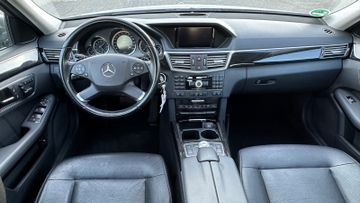 Mercedes E 350 - 8