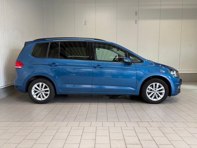 Touran Comfortline 1.6 TDI DSG NAVI ACC