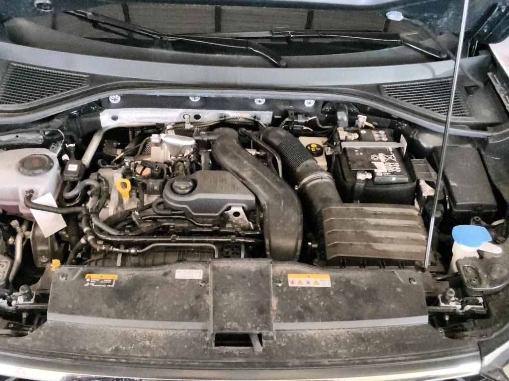 Volkswagen T-Roc R-Line 1.5 TSI 110kW 6-Gang 4 Türen, миниатюра 18