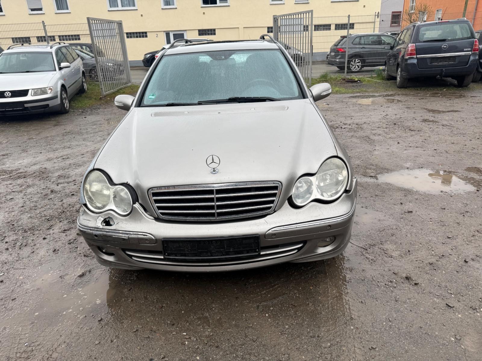 Mercedes-Benz C 230 KOMPRESSOR T AVANTGARDE
