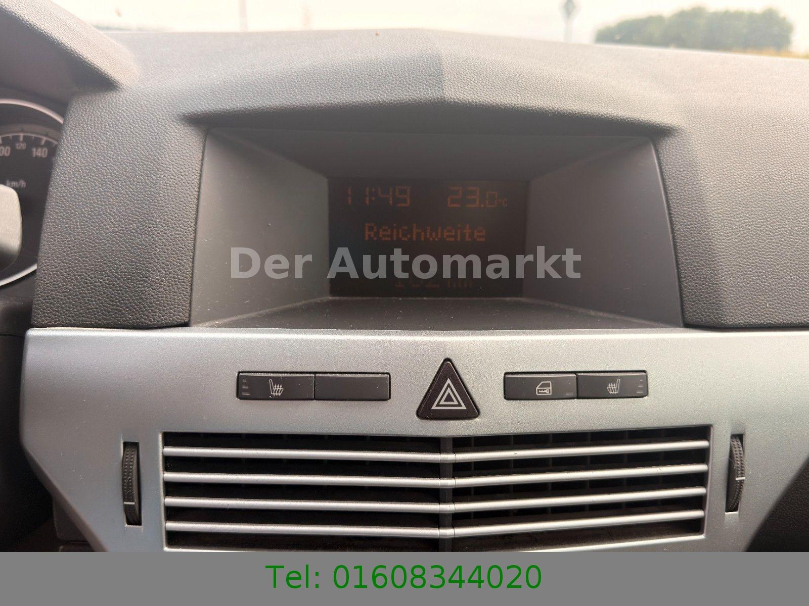 Opel Astra 2009 — photo 14