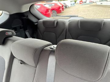 Hyundai Santa Fe Family 2WD