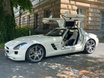 2010 Mercedes-BENZ SLS AMG — миниатюра 15
