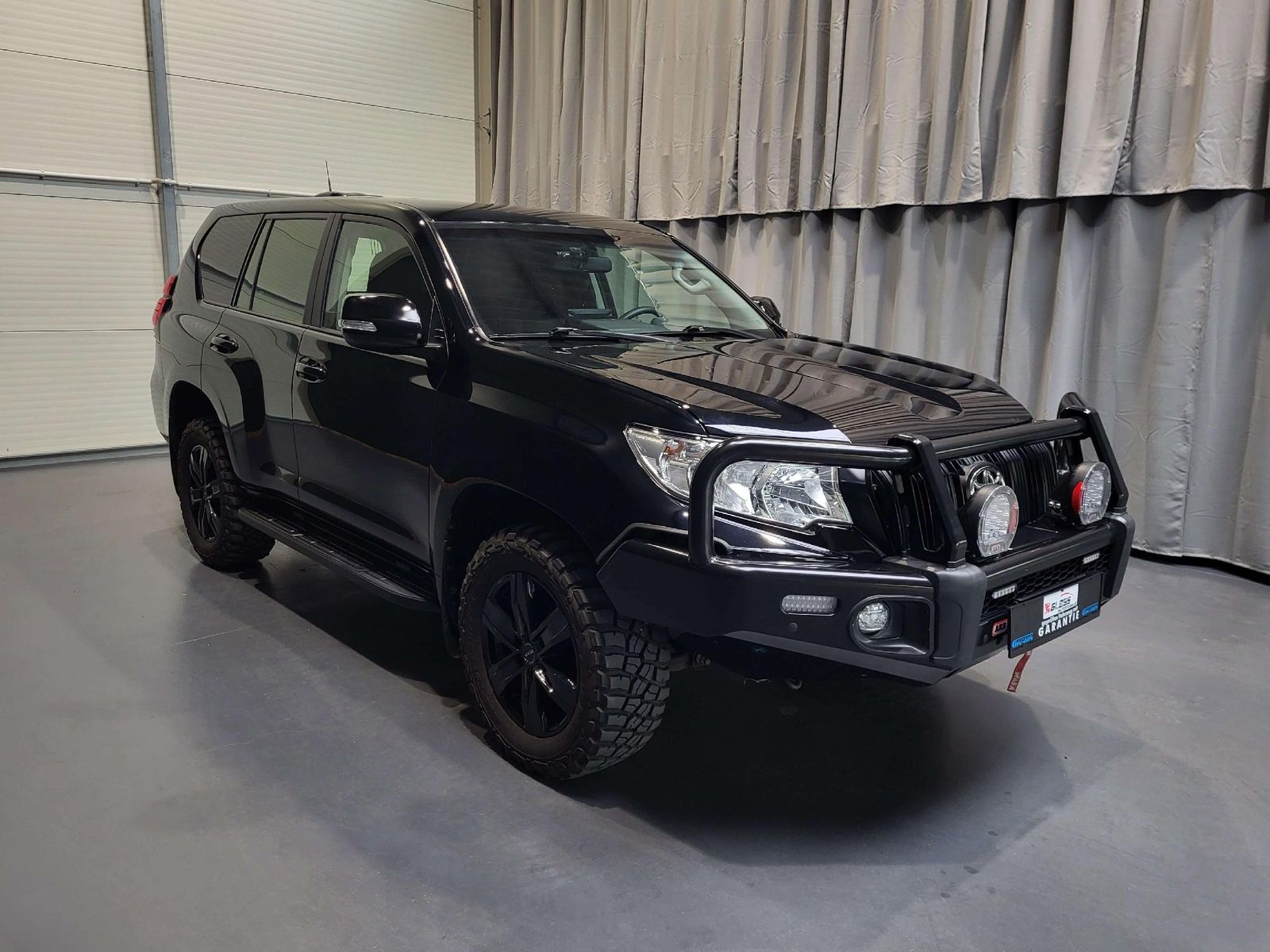 Toyota Land Cruiser 2.8D-4D 1of1 *Kühlbox| Seilwinde* foto 3
