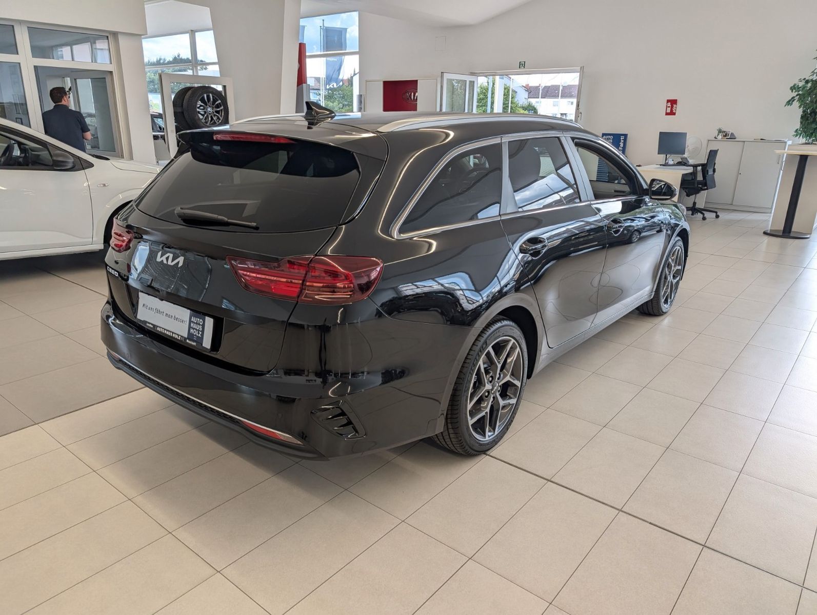 KIA cee'd Sporty Wagon cee'd Sportswagon 1.0 ULTIMATE Style WKR inkl. – Bild 4