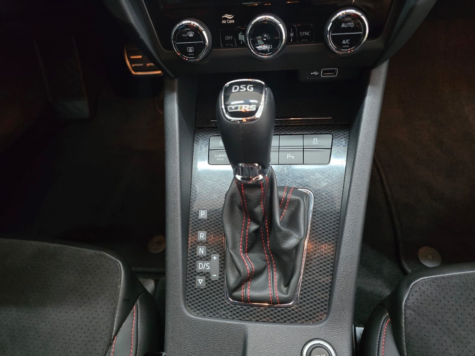 Skoda Octavia Combi RS 60 4x4 LED Canton Memory ACC foto 11