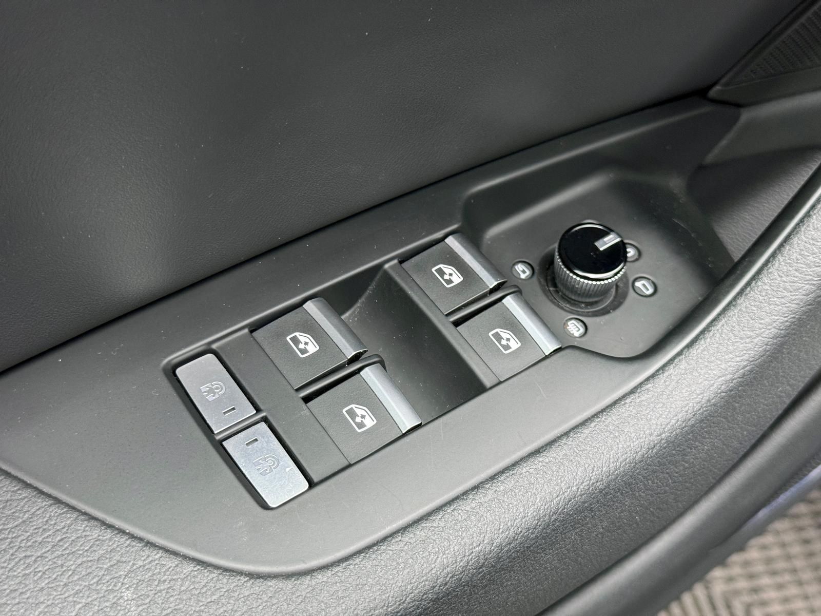 Fahrzeugabbildung Audi 45 TFSI QUAT/S-LINE/ACC/PANO/STANDHZ/B&O/KEYL/DA