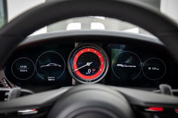 Porsche 992 Carrera*LED*PANO*Park-360*Approved*Sport-AGA