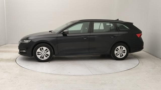 Skoda SKODA Octavia Wagon 2.0 tdi evo Executive 150cv  imagem 2