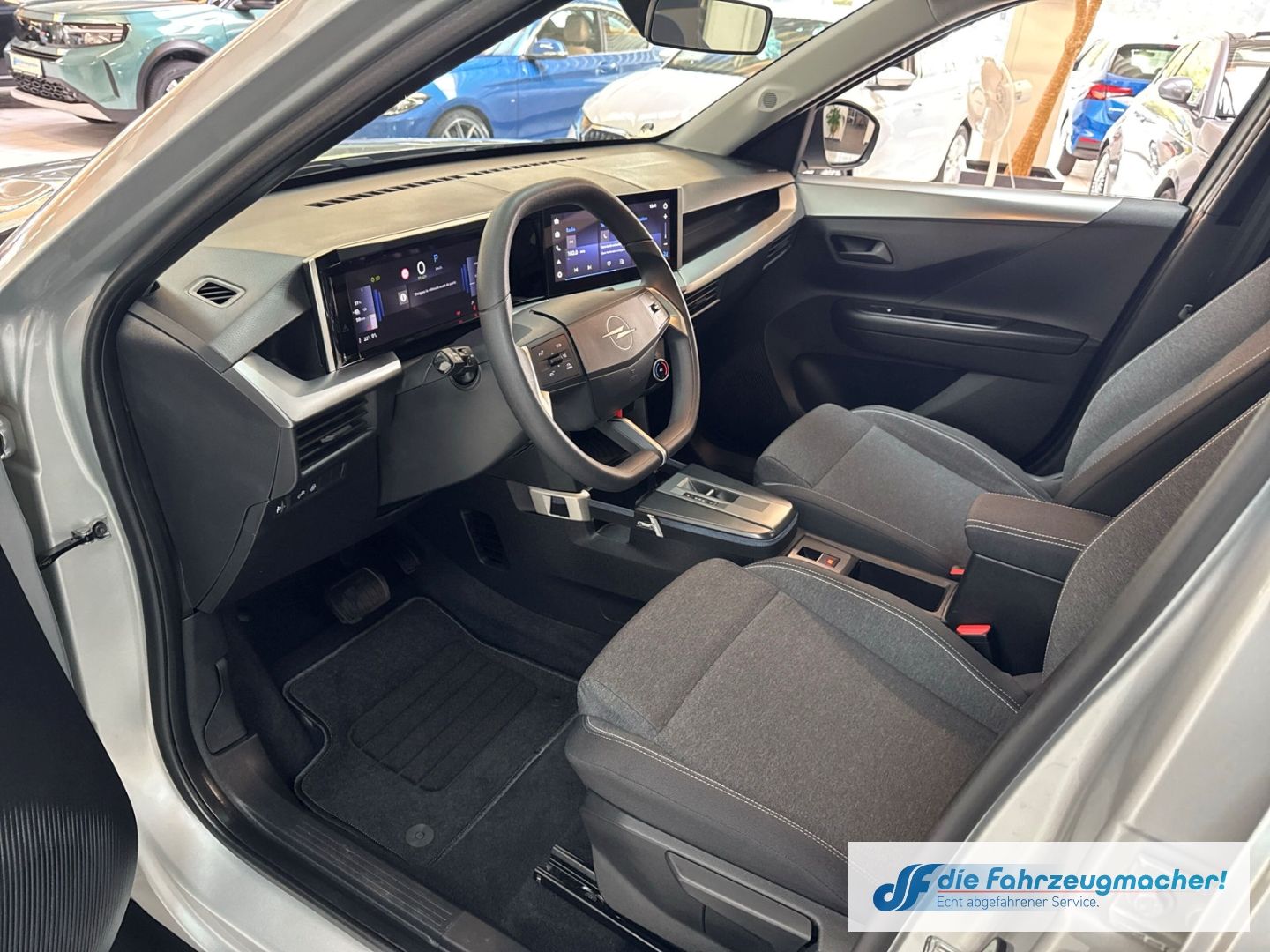 Fahrzeugabbildung Opel Frontera Electric Edition 83 kW Digitales Cockpi