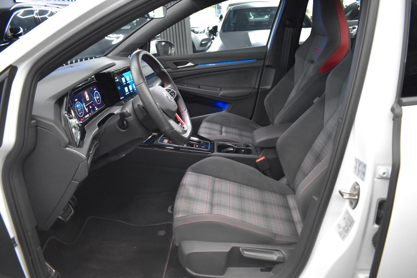Volkswagen Golf 8 Lim. GTI*LED*SHZ*VIRTUAL*PDC*NAVI*, миниатюра 3