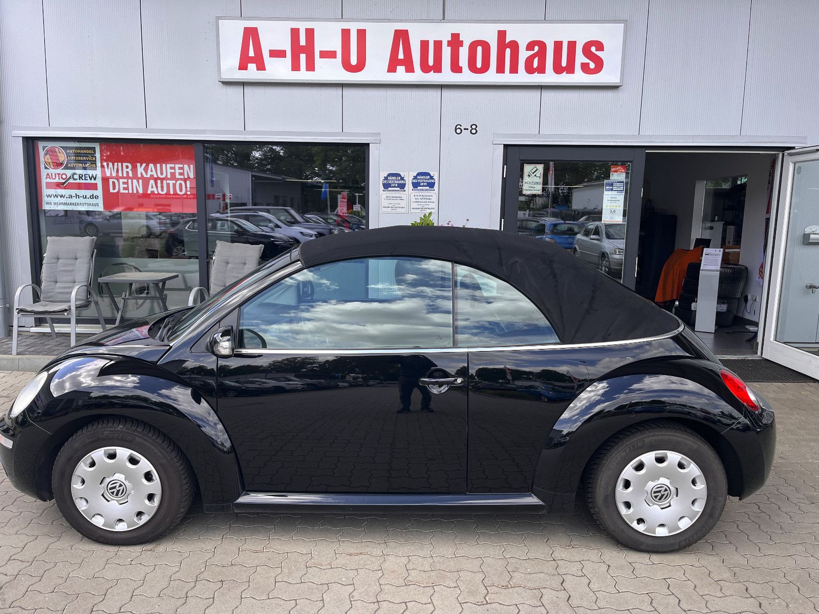 Fahrzeugabbildung Volkswagen New Beetle Cabriolet 1.4
