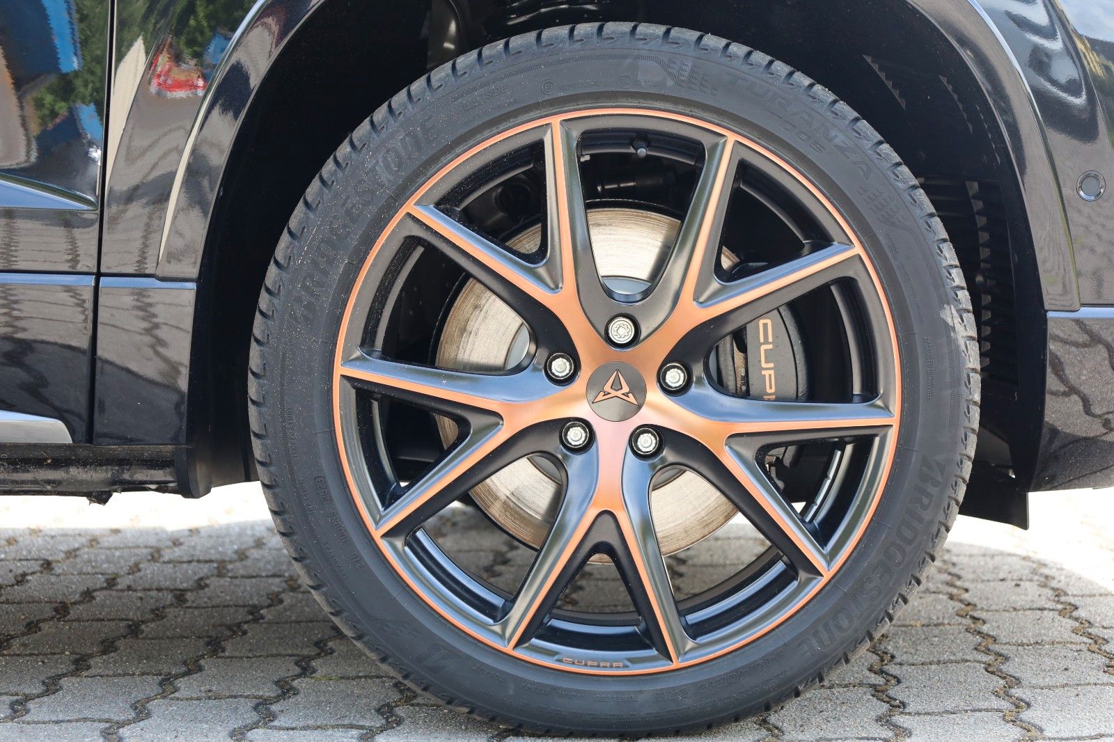 Fahrzeugabbildung CUPRA Ateca VZ 4Drive 2,0 TSI 7-Gang DSG*NAVI