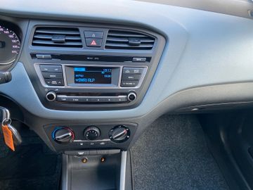 Hyundai i20 Go "Klimaanlage"