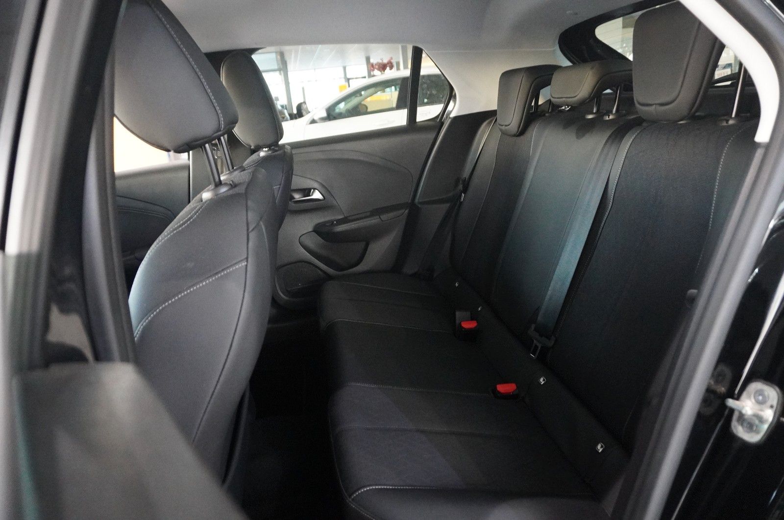 Fahrzeugabbildung Opel Corsa F 1.2 ELEGANCE NAVI/LED/KAMERA/SPORT/VIRT.