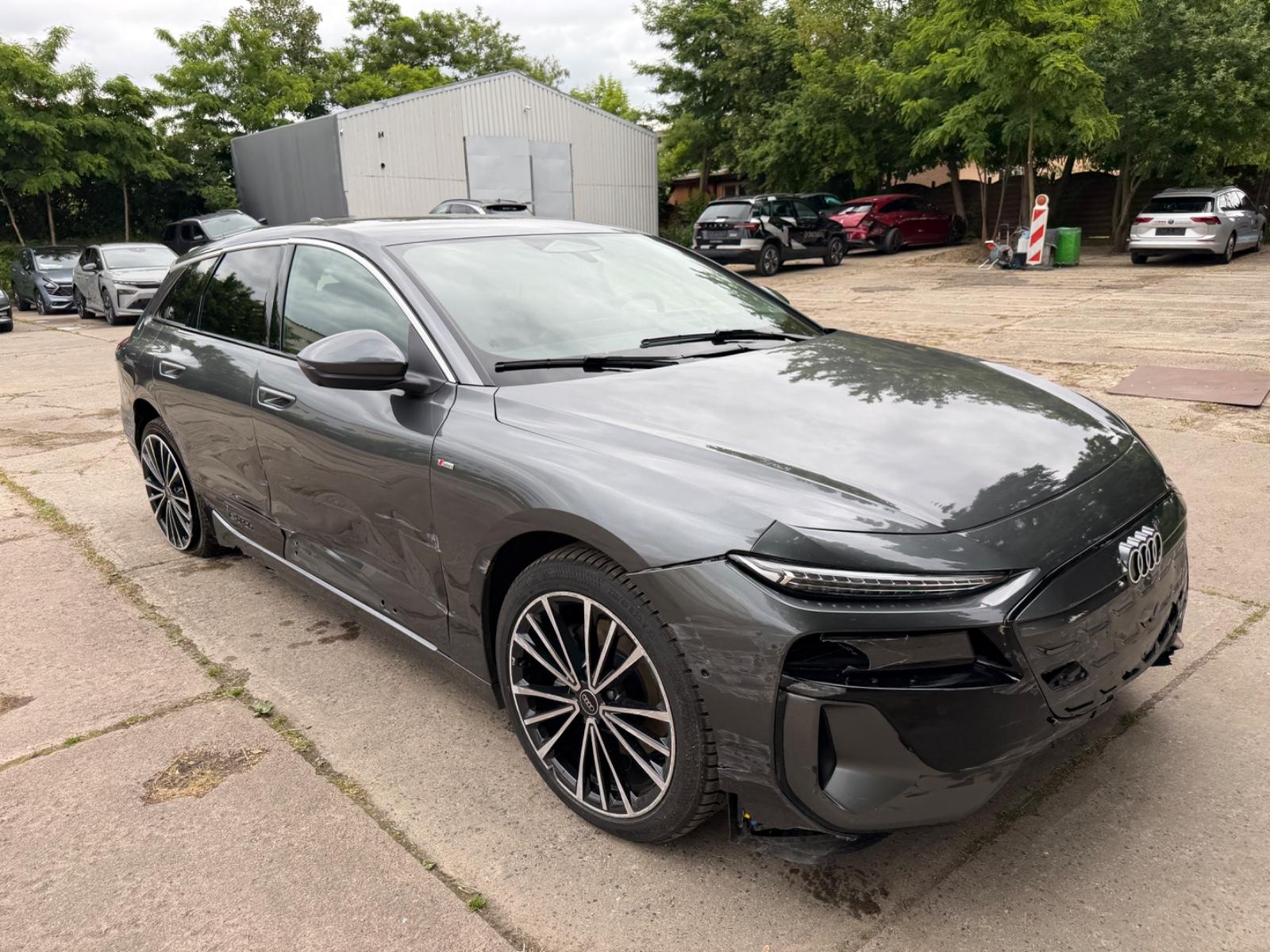 Audi A6 e-tron Avant 210 kW S-Line 2xDisplay HUP