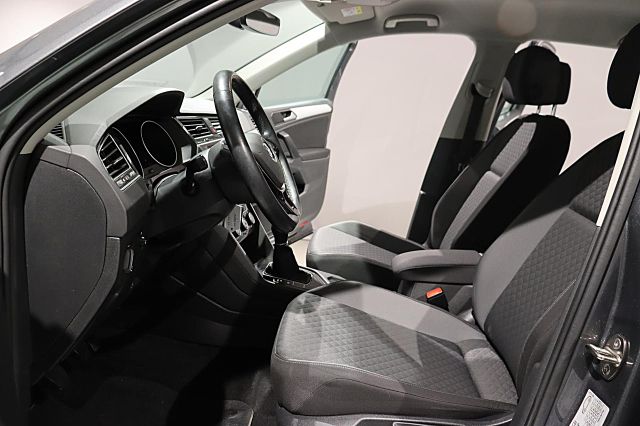 Tiguan 1.5 TSI Comfortline ACC LED AHK SHZ PDC