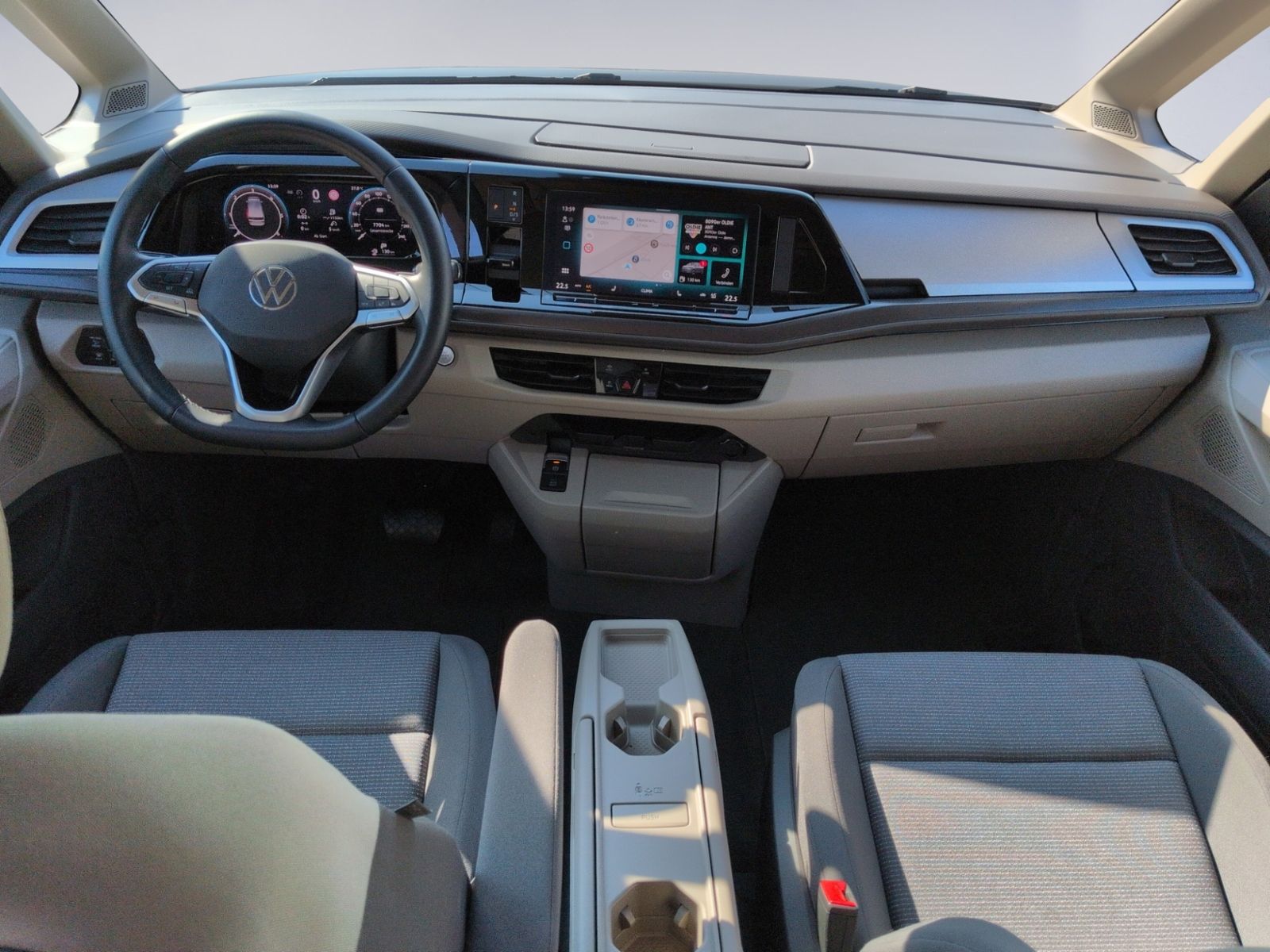 T7 Multivan 2.0 TDI LÜ Klima LED Navi Alu