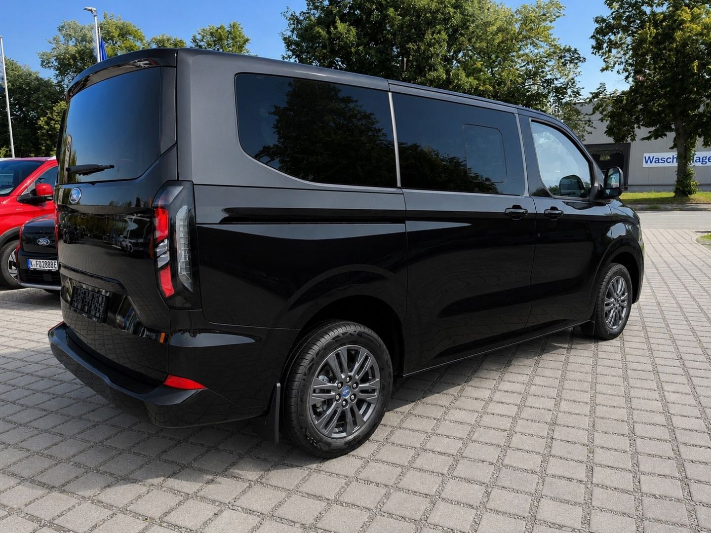 Ford Tourneo Custom - Bild 4