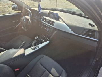 BMW 320 - 12