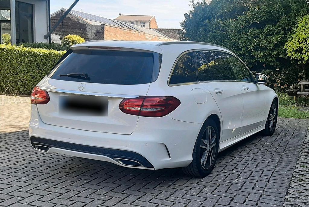 Image of Mercedes-Benz C 220