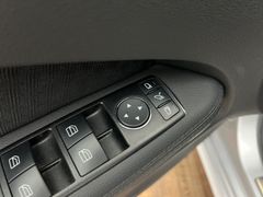 MERCEDES-BENZ E 250 CGI BE /205PS/  NUR 69.tKM / GARANTIE