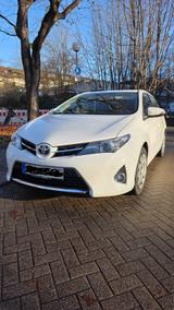 Toyota Auris 1,6-l-Valvematic Executive Executive - Toyota Auris: Valvematic