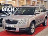 Skoda Yeti Ambition Plus Edition*PANORAMA*TÜV 12.2026* - Skoda Yeti in Stuttgart