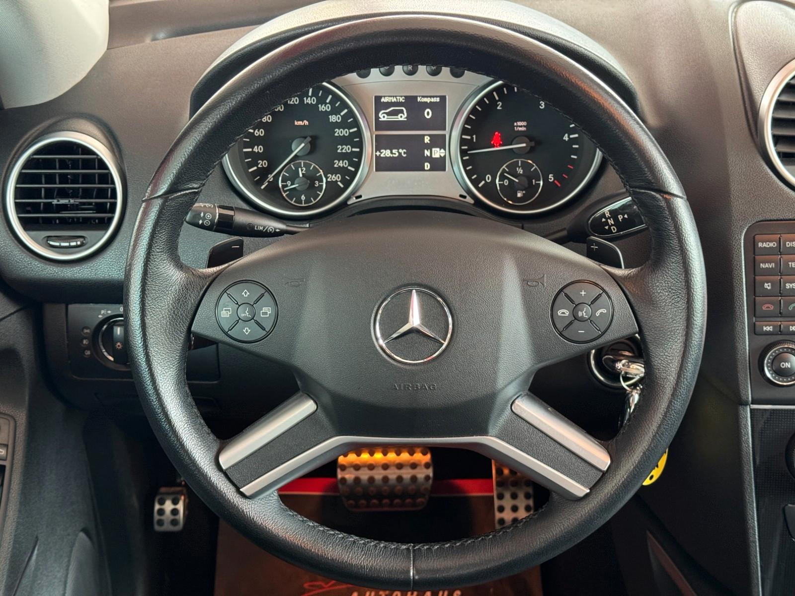 Mercedes-Benz ML320CDI Mopf 4Matic AHK Kamera Airmatic Sportp