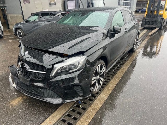 Mercedes-Benz A 180 A -Klasse A 180 BlueEfficiency