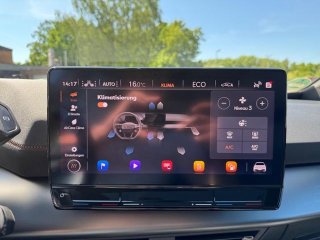 Born 58kWh Navi Wärmep. HuD 20'' Glasdach ACC