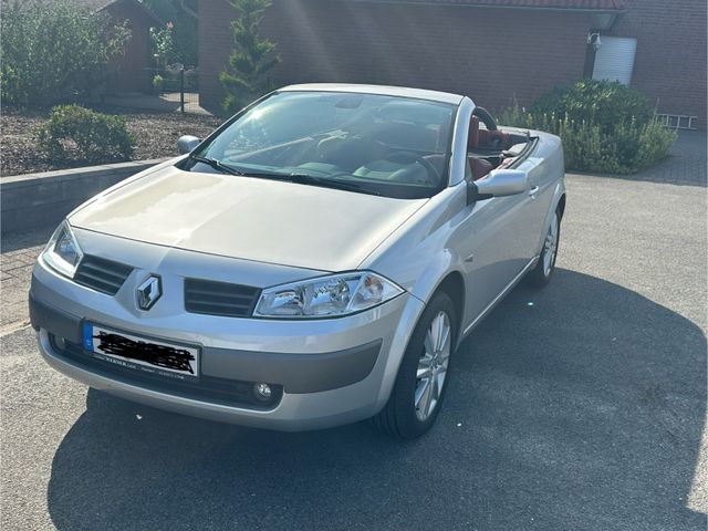 Renault Megane Coupé-Cabriolet Luxe Dynamique 1.6 Lu...