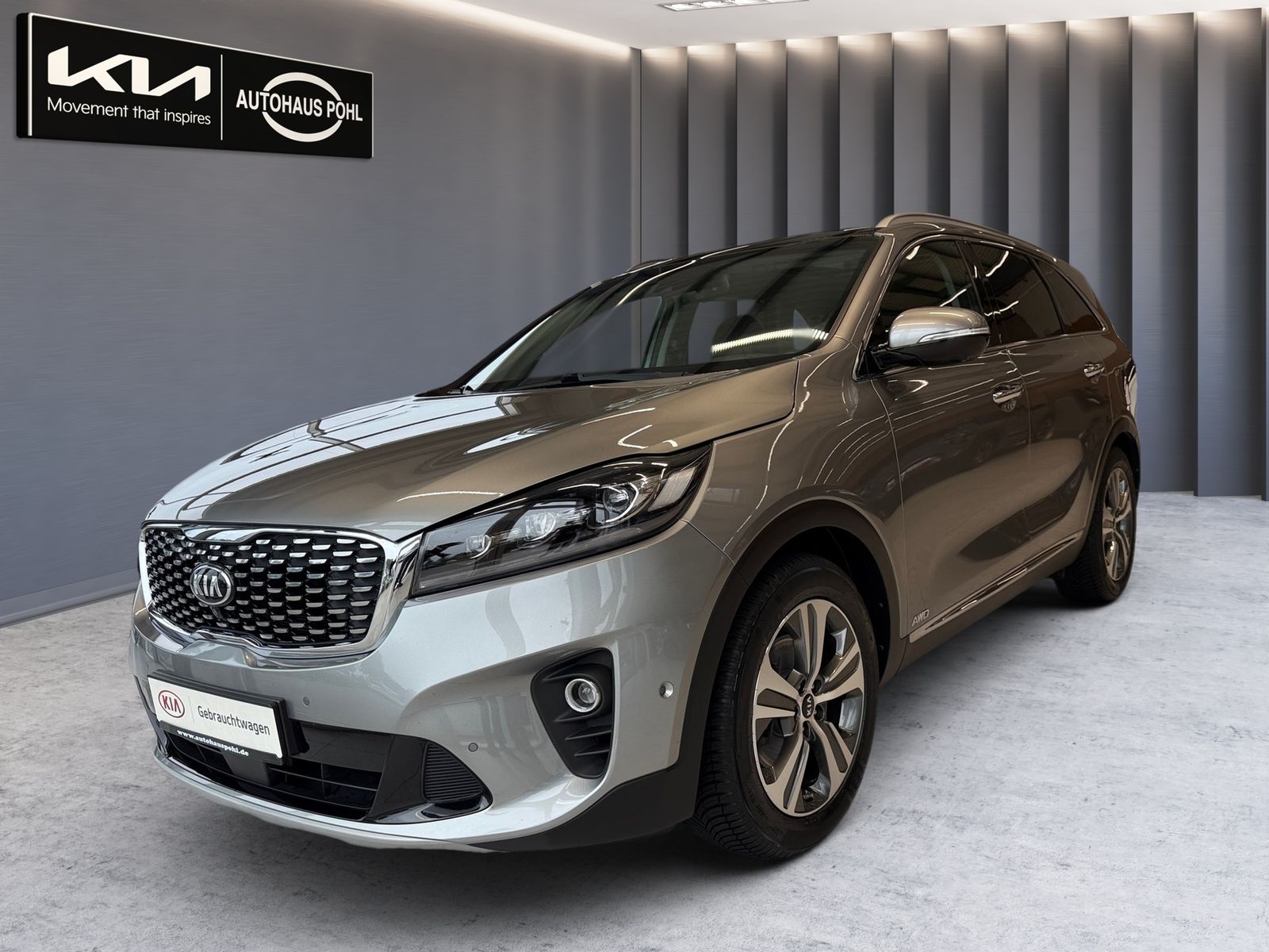Fahrzeugabbildung Kia SORENTO 2.2D AWD AT8 PLATINUM